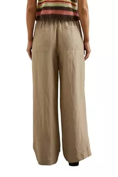 Райан Брюки в Сафари Rails