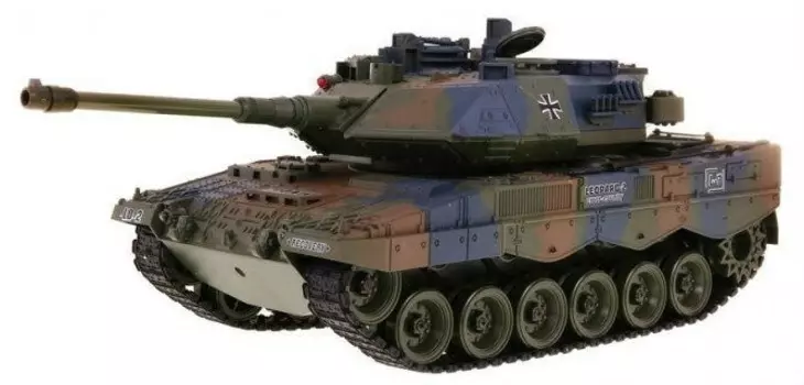 Рамиз, Радиоуправляемая машина Tank 2.4G с дымом 1:18, Зеленый щит RAMIZ