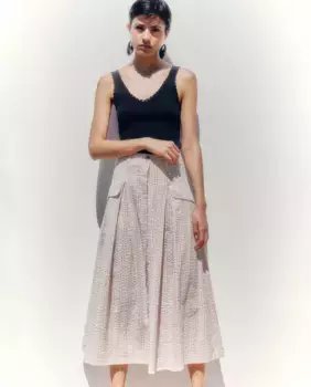 Расклешенная юбка Sfera, цвет Crudo