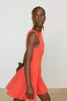 Расклешенное платье H&M, красный