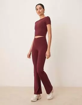 Расклешенные брюки для йоги Tala DayFlex с высокой талией, бордового цвета