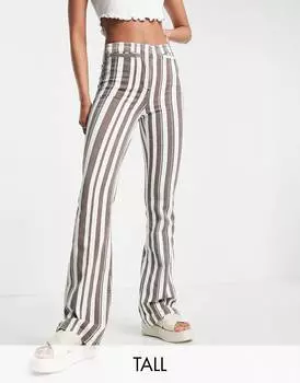 Расклешенные брюки в полоску с высокой талией и передними карманами Topshop Tall шоколадного цвета