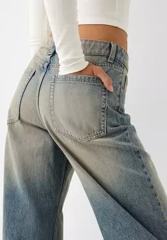 Расклешенные джинсы BAGGY Bershka, светло-голубой деним
