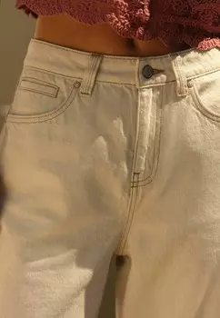 Расклешенные джинсы CROPPED TURN UP Next, бежевый