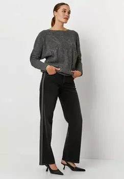 Расклешенные джинсы TONI, черный