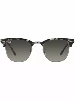 Ray-Ban солнцезащитные очки Clubmaster в D-образной оправе, серый