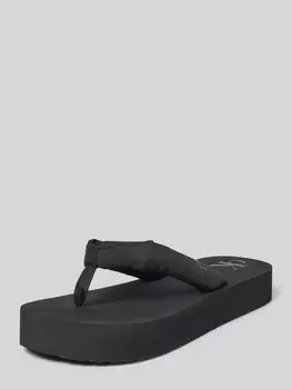 Разделитель пальцев с этикеткой и логотипом, модель «BEACH SANDAL» Calvin Klein Jeans, черный