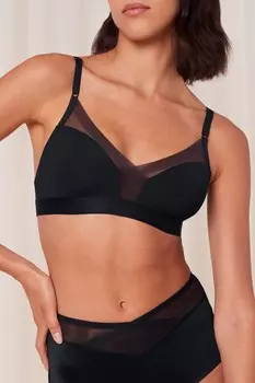 Разглаживающий бюстгальтер без косточек Shape Smart Triumph, черный