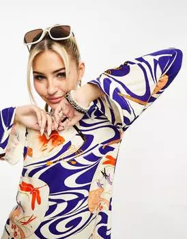 Разноцветное платье с расклешенными рукавами в винтажном стиле Superdry