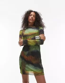Разноцветное жатое мини-платье с длинными рукавами и гранж-принтом Topshop