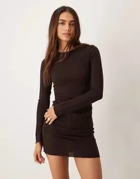 Ребристое мини-платье с рюшами по бокам коричневого цвета New Look