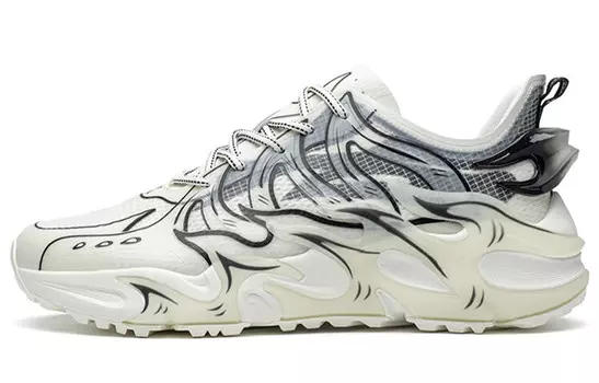 Red Flame 1.0 массивные кроссовки мужские низкие белые/черные Xtep