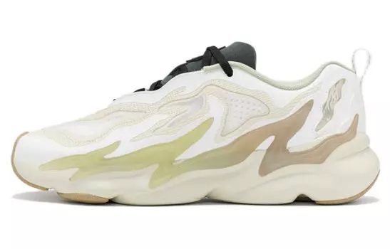 Red Flame 3.0 Кроссовки Lifestyle для мужчин с низким верхом белого цвета Xtep