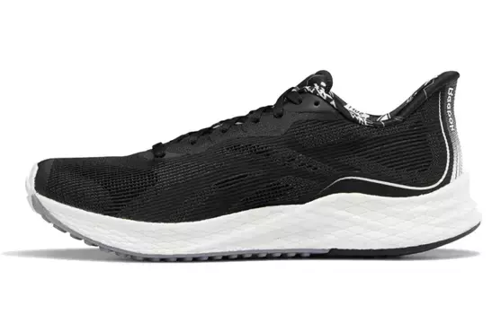 Reebok Кроссовки Женские