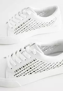 REGULAR FIT Forever Comfort Lasercut Next, Кроссовки белый