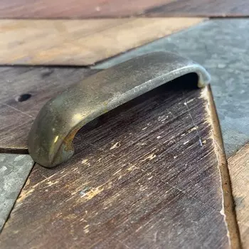 Реликвии реальной жизни Fender Aged Chrome Jaguar Jazzmaster Bridge Cover (Fender SKU 0054465049)