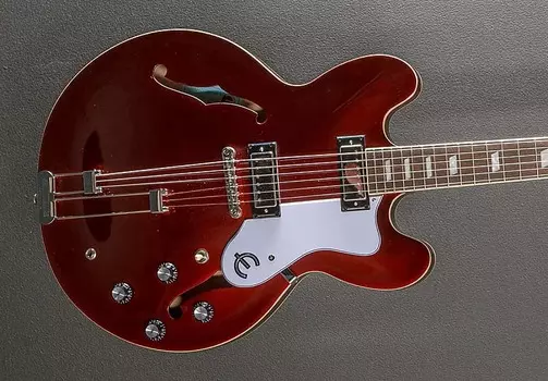 Ривьера - игристое бургундское Epiphone Riviera -