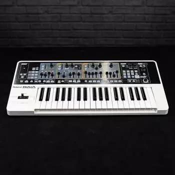 Роланд Гайя SH-01 Roland Gaia SH-01