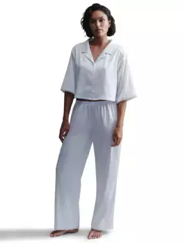 Роскошная атласная рубашка Pearl Bluebella, сиреневый