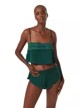 Роскошный атласный укороченный комплект на майке и шортах Stephanie Bluebella, зеленый
