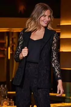 Роскошный кружевной жакет Sosandar, черный