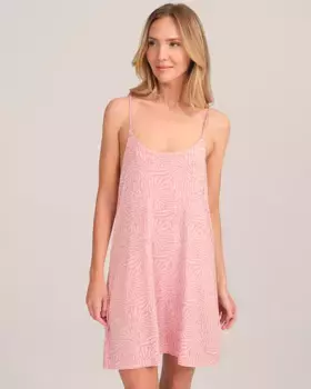 Розовая ночная рубашка на бретелях с принтом J&J Brothers, розовый