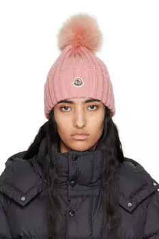 Розовая шапка с помпоном Moncler