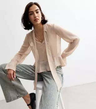 Розовая шифоновая блузка с баской и завязками на воротнике New Look, розовый