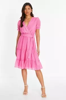 Розовое фактурное мини-платье с оборками QUIZ Clothing