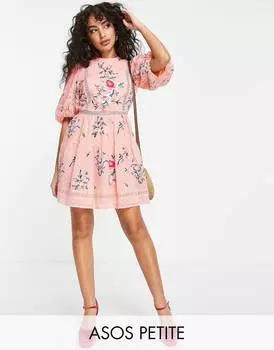 Розовое мини-платье в горошек с вышивкой и кружевной отделкой ASOS DESIGN Petite