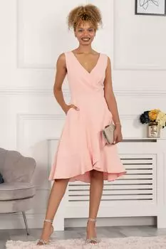 Розовое платье Gayelle с рюшами внизу Jolie Moi, розовый