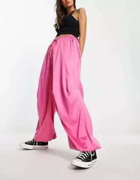 Розовые атласные брюки-парашют ASOS