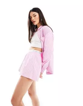 Розовые шорты с разрезом в полоску The Couture Club