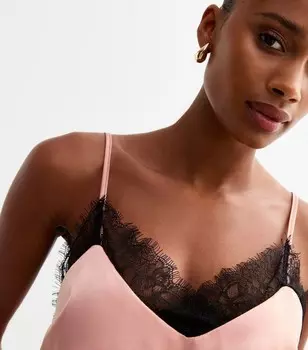 Розовый атласный топ на бретельках с кружевной отделкой New Look, розовый