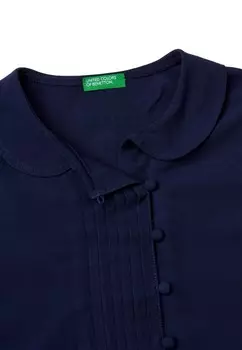 Рубашка-блузка WITH SMALL PLEATS AT FRONT COVERED BUTTONS AND ROUND COLLAR LOGO United Colors of Benetton, синий