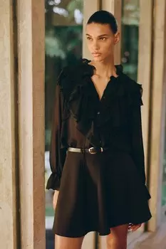 Рубашка из крепа с воланами ZARA, черный