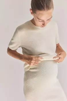 Рубашка Mama с короткими рукавами из тонкого трикотажа. H&M, бежевый