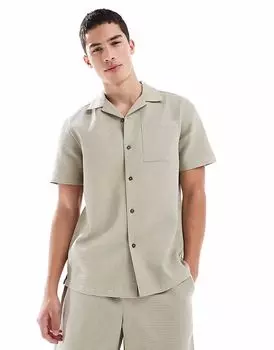 Рубашка New Look вафельного цвета в сочетании с камнем