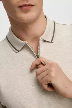 Рубашка-поло с короткими рукавами на молнии из переработанного хлопка. Selected, серый