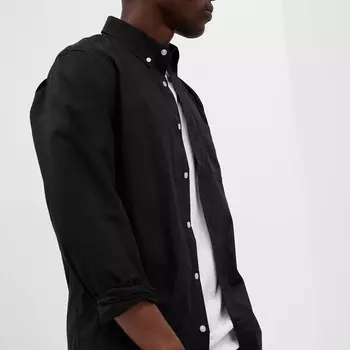 Рубашка regular-fit из поплина с карманом Gap, черный
