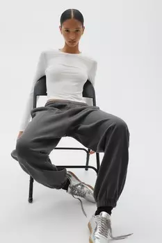 Рубашка с длинными рукавами из микрофибры. H&M, бежевый