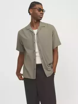Рубашка с короткими рукавами Jack & Jones "JJEJEFF SOLID RESORT SHIRT SS SN", цвет Bungee Cord