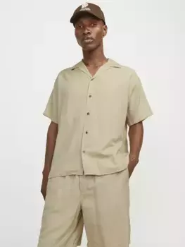 Рубашка с короткими рукавами Jack & Jones "JPRCCAARON TENCEL RESORT SHIRT S/S LN", цвет Fields Of Rye