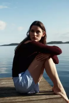 Рубашка с открытыми плечами H&M, красный