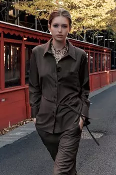 Рубашка с поясом ZARA, коричневый мергель
