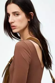 Рубашка с вырезом «балерина» H&M, коричневый