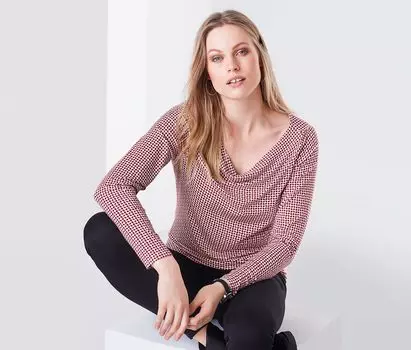 Рубашка с вырезом-водопадом Tchibo