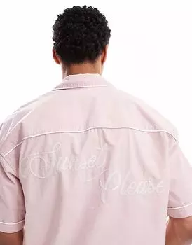 Рубашка с вышивкой Pull&Bear на спине розового цвета