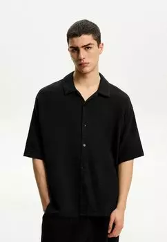 Рубашка SHORT SLEEVE CREPE Bershka, черный