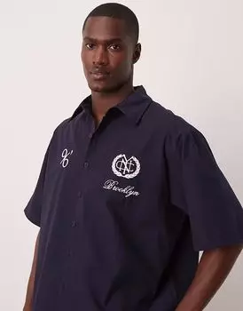 Рубашка свободного кроя ASOS DESIGN в полоску с вышивкой темно-синего цвета